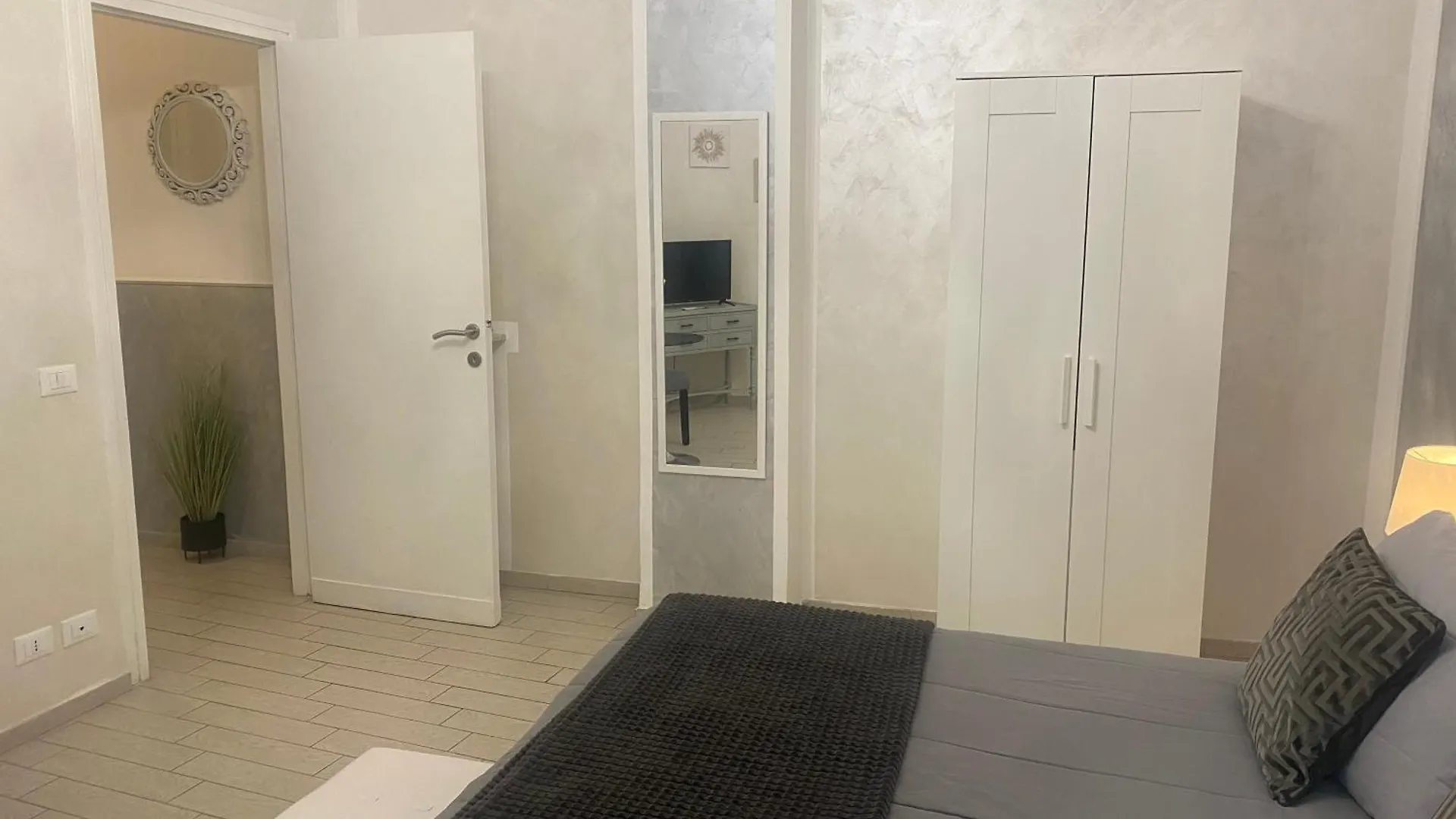Apartment Few Steps From Vatican City Italy